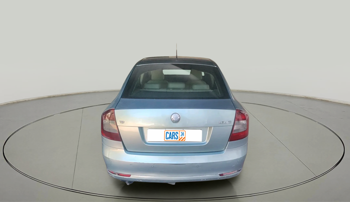 2010 Skoda Laura AMBIENTE 1.9 TDI AT, Diesel, Automatic, 2,55,080 km, exterior