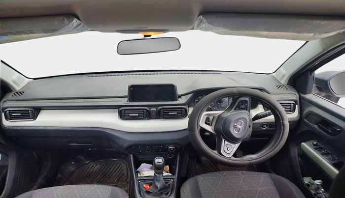 2022 Tata PUNCH ACCOMPLISHED MT, Petrol, Manual, 64,552 km, interior