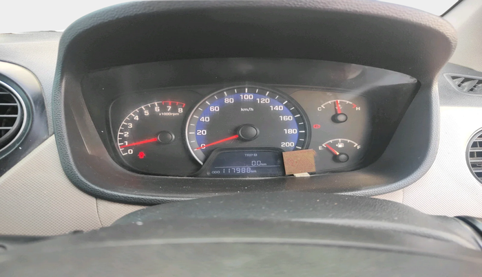 2016 Hyundai Xcent S 1.2, Petrol, Manual, 1,17,988 km, interior