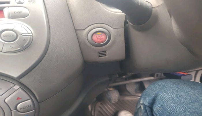 2012 Nissan Micra XV PREMIUM DIESEL, Diesel, Manual, 1,44,580 km, interior