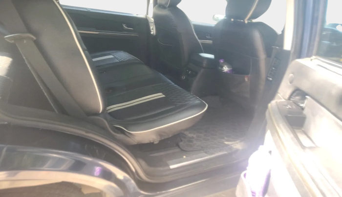 2018 Tata Hexa XM 4X2 7 STR, Diesel, Manual, 1,28,785 km, interior