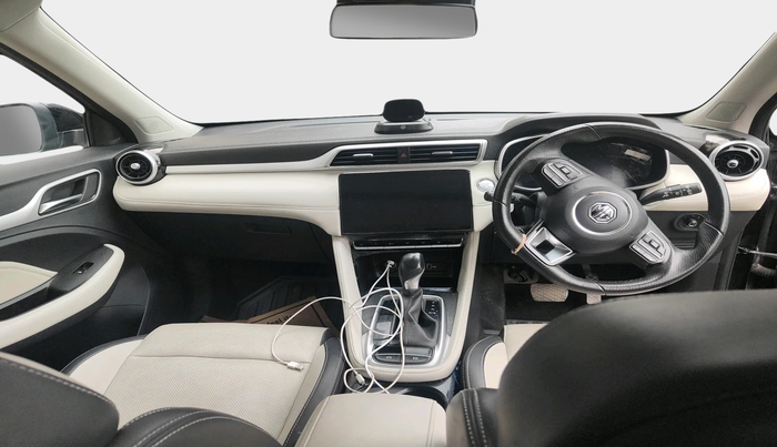 2023 MG ASTOR SHARP 1.5 CVT, Petrol, Automatic, 37,670 km, interior