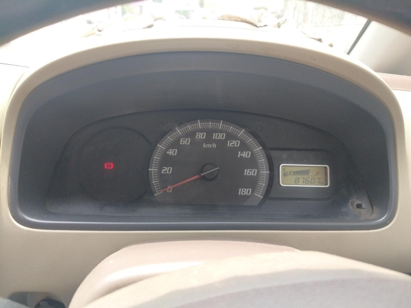 2010 Maruti Zen Estilo LXI, Petrol, Manual, 87,607 km, interior