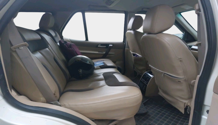 2015 Tata Safari Storme 2.2 VX 4X2, Diesel, Manual, 89,187 km, interior