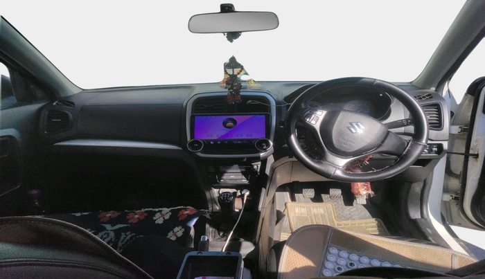2020 Maruti Vitara Brezza VXI, Petrol, Manual, 44,701 km, interior