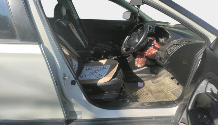 2020 Maruti Vitara Brezza VXI, Petrol, Manual, 44,701 km, interior