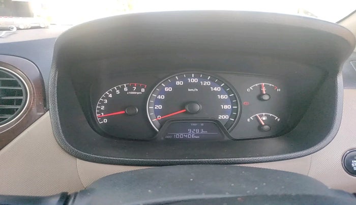 2014 Hyundai Xcent SX 1.2 (O), Petrol, Manual, 1,00,406 km, interior