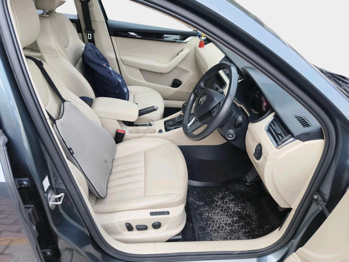 2019 Skoda Octavia L&K 1.8 TSI AT, Petrol, Automatic, 83,710 km, interior