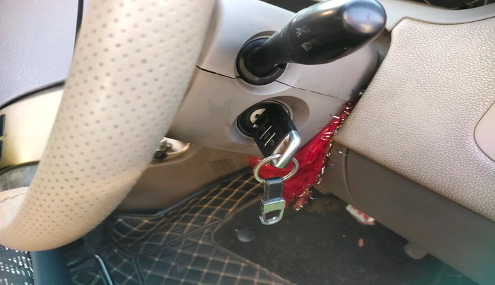 2010 Tata Manza AURA SAFIRE, Petrol, Manual, 94,589 km, interior