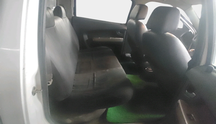 2018 Tata Xenon XT Crew Cab 4x2, Diesel, Manual, 1,07,286 km, interior