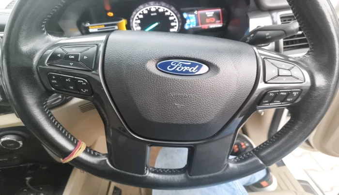 2016 Ford Endeavour TITANIUM 3.2 4X4 AT, Diesel, Automatic, 91,213 km, interior