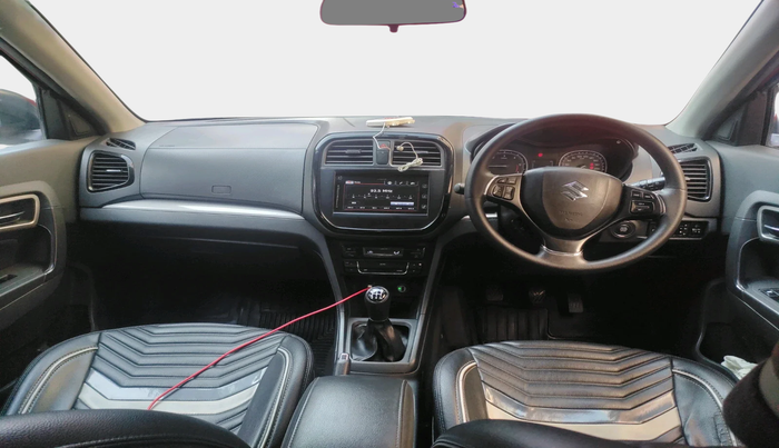 2017 Maruti Vitara Brezza ZDI PLUS DUAL TONE, Diesel, Manual, 1,31,264 km, interior