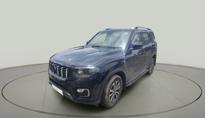 2024 Mahindra SCORPIO-N Z6 DIESEL MT 2WD 7 STR, Diesel, Manual, 18,063 km, exterior