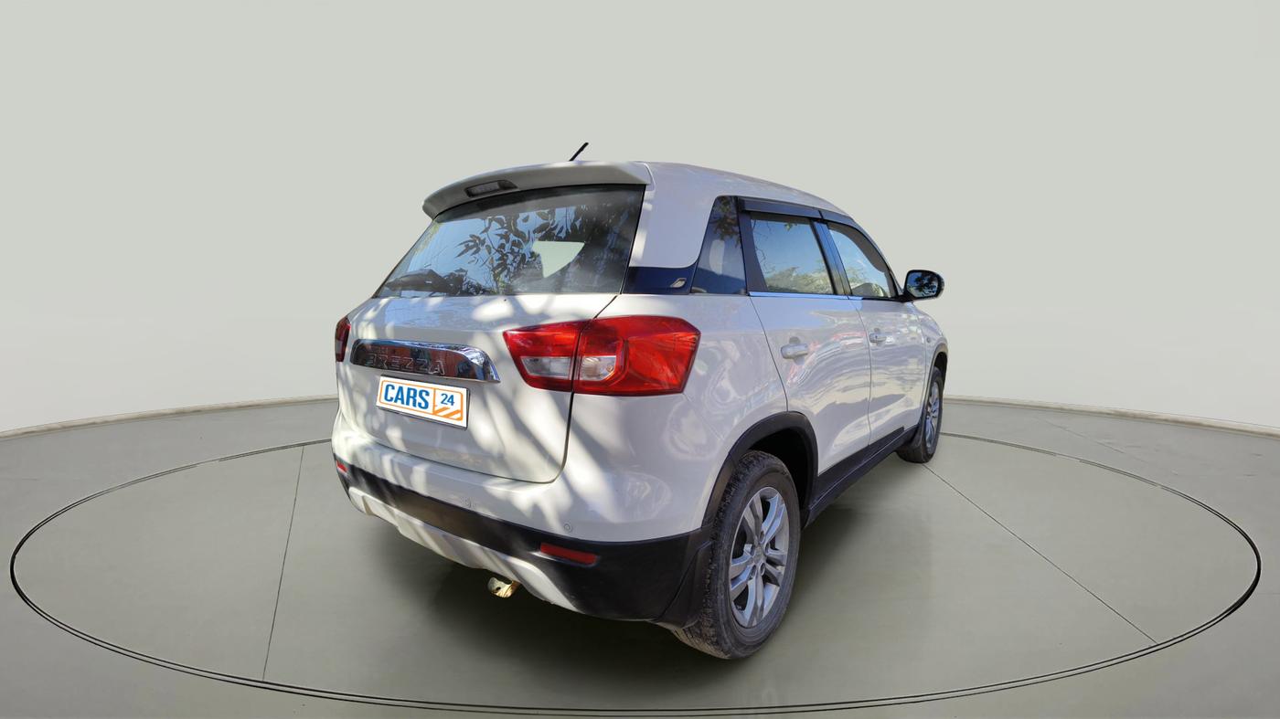 2016 Maruti Vitara Brezza ZDI, Diesel, Manual, 1,04,941 km, exterior
