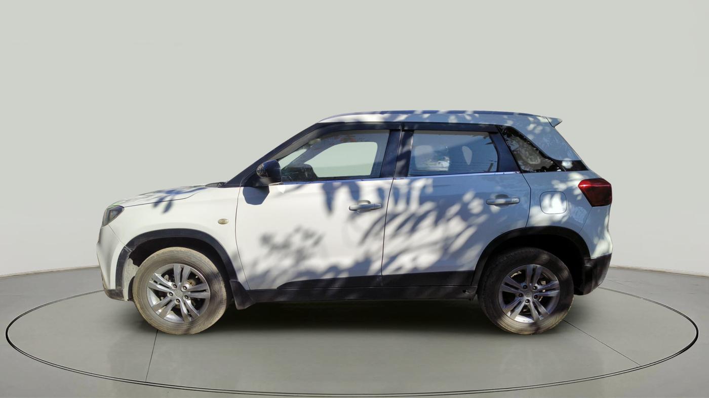 2016 Maruti Vitara Brezza ZDI, Diesel, Manual, 1,04,941 km, exterior