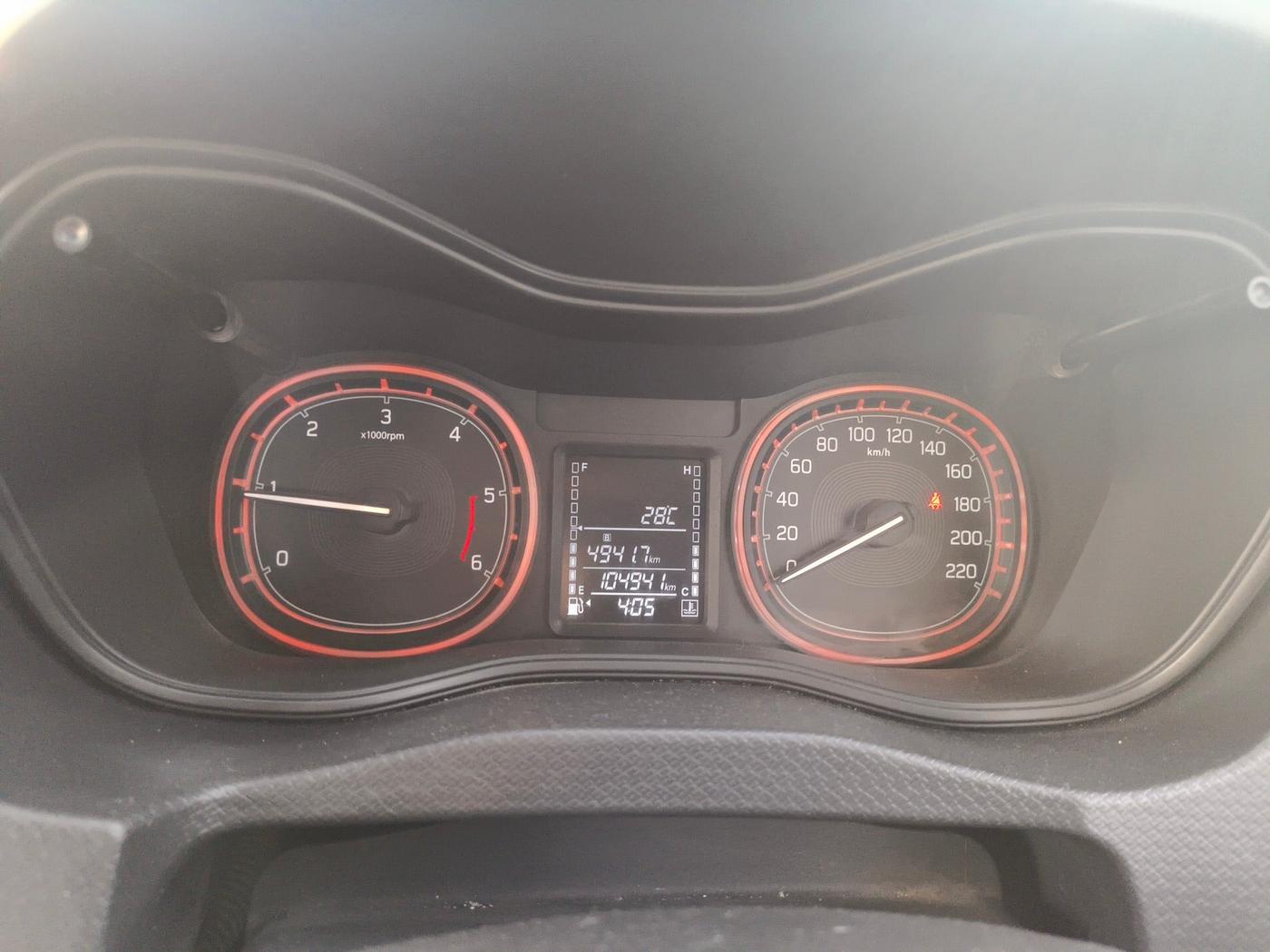 2016 Maruti Vitara Brezza ZDI, Diesel, Manual, 1,04,941 km, interior