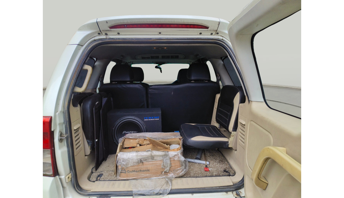 2013 Tata Safari Storme 2.2 EX 4X2, Diesel, Manual, 64,638 km, exterior