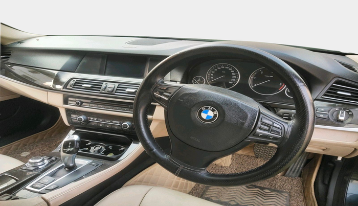 2011 BMW 5 Series 525D 3.0, Diesel, Automatic, 71,736 km, interior