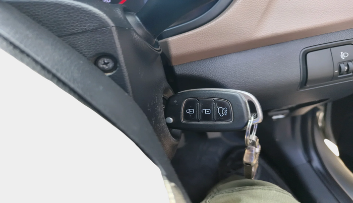 2019 Hyundai Elite i20 SPORTZ PLUS 1.2, Petrol, Manual, 59,219 km, interior