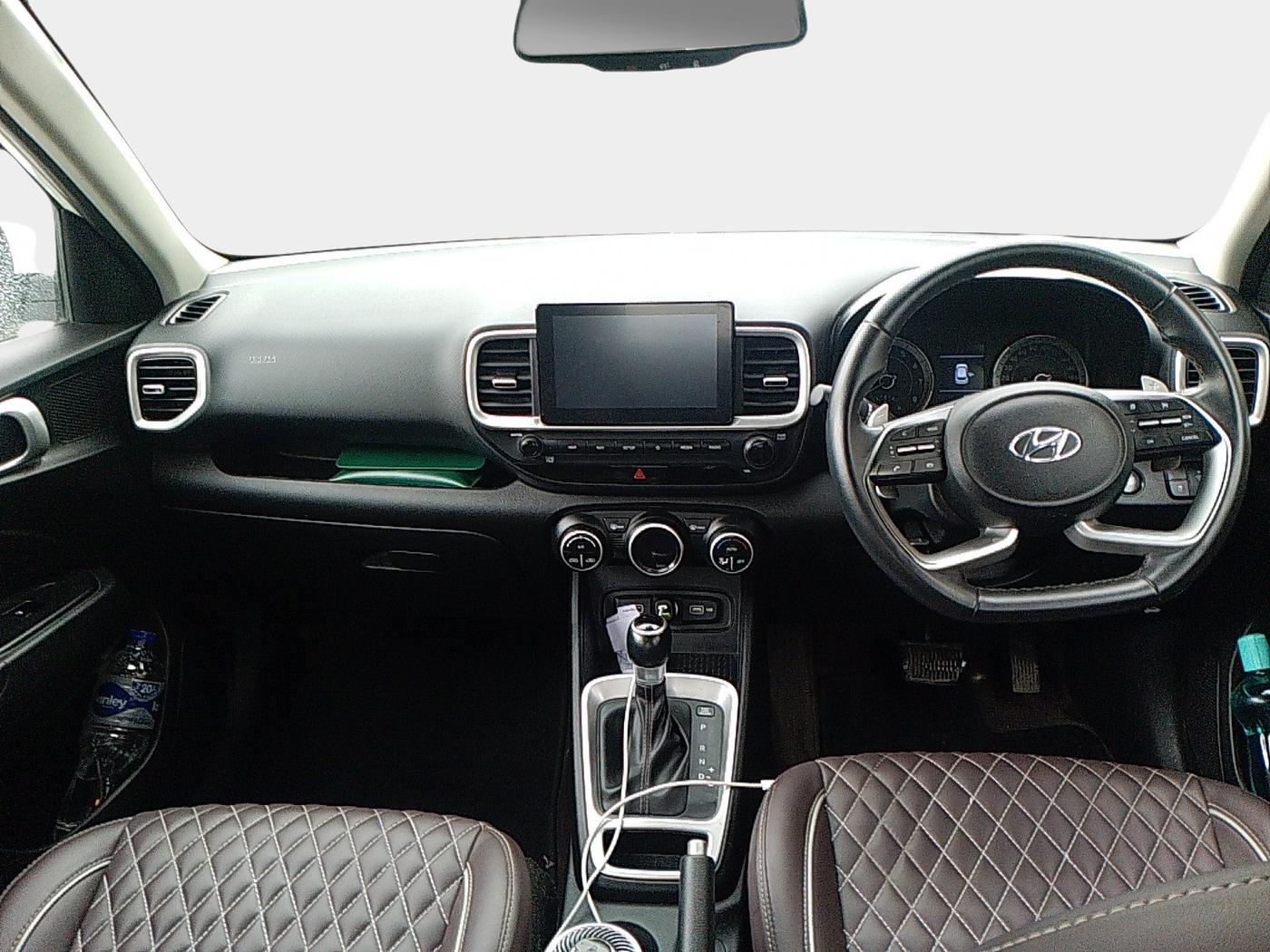 2021 Hyundai VENUE SX PLUS 1.0 TURBO DCT, Petrol, Automatic, 32,514 km, interior