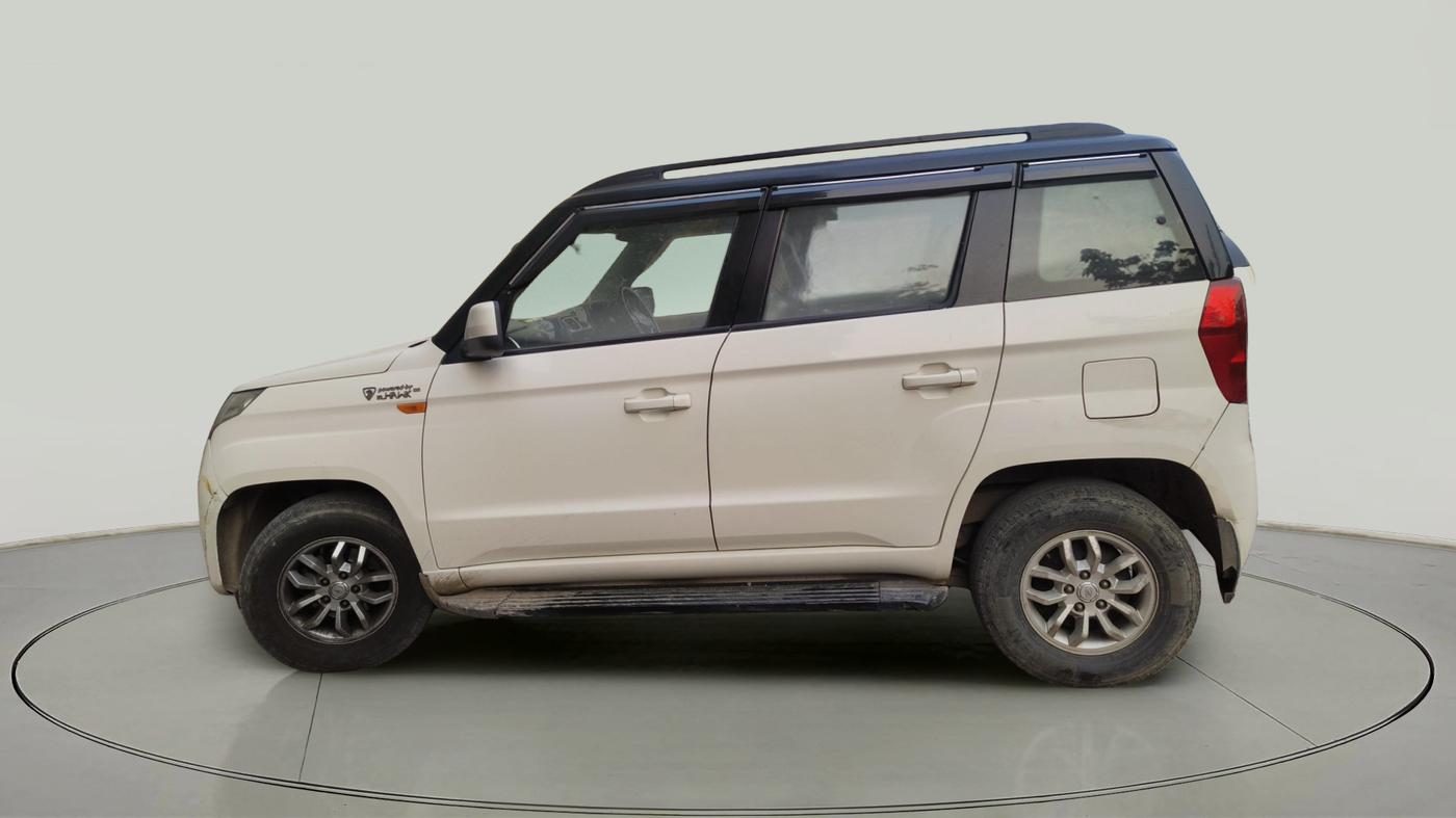 2017 Mahindra TUV300 T8 AMT, Diesel, Automatic, 53,180 km, exterior