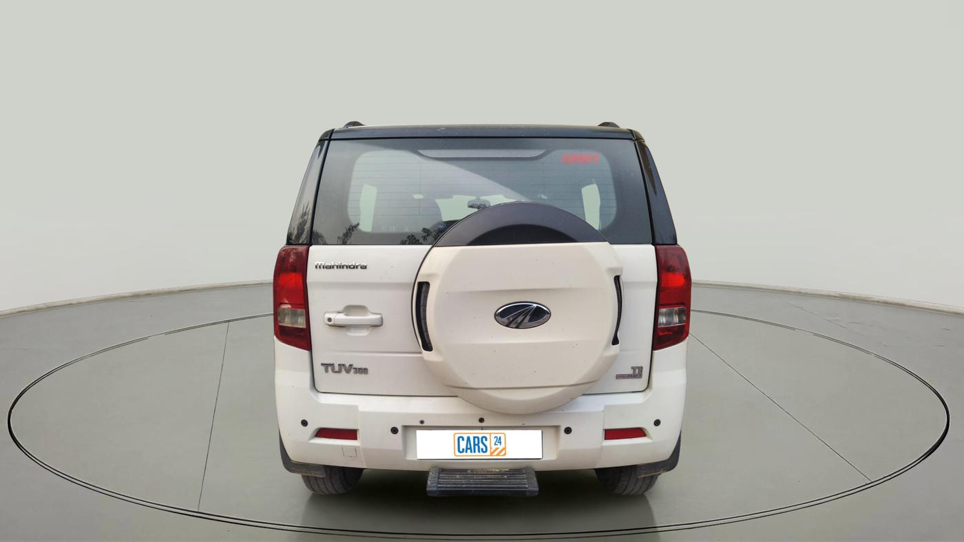 2017 Mahindra TUV300 T8 AMT, Diesel, Automatic, 53,180 km, exterior