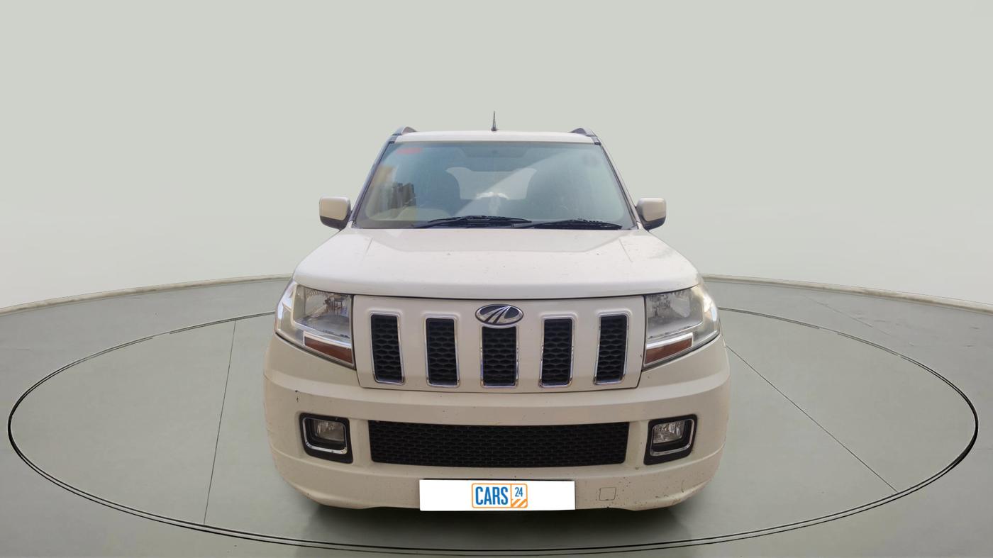 2017 Mahindra TUV300 T8 AMT, Diesel, Automatic, 53,180 km, exterior