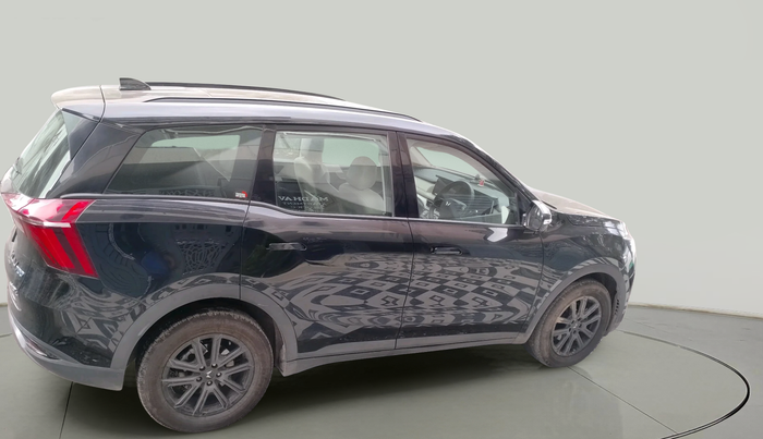 2024 Mahindra XUV700 AX 7 LUXURY D AT 7 STR, Diesel, Automatic, 12,830 km, exterior