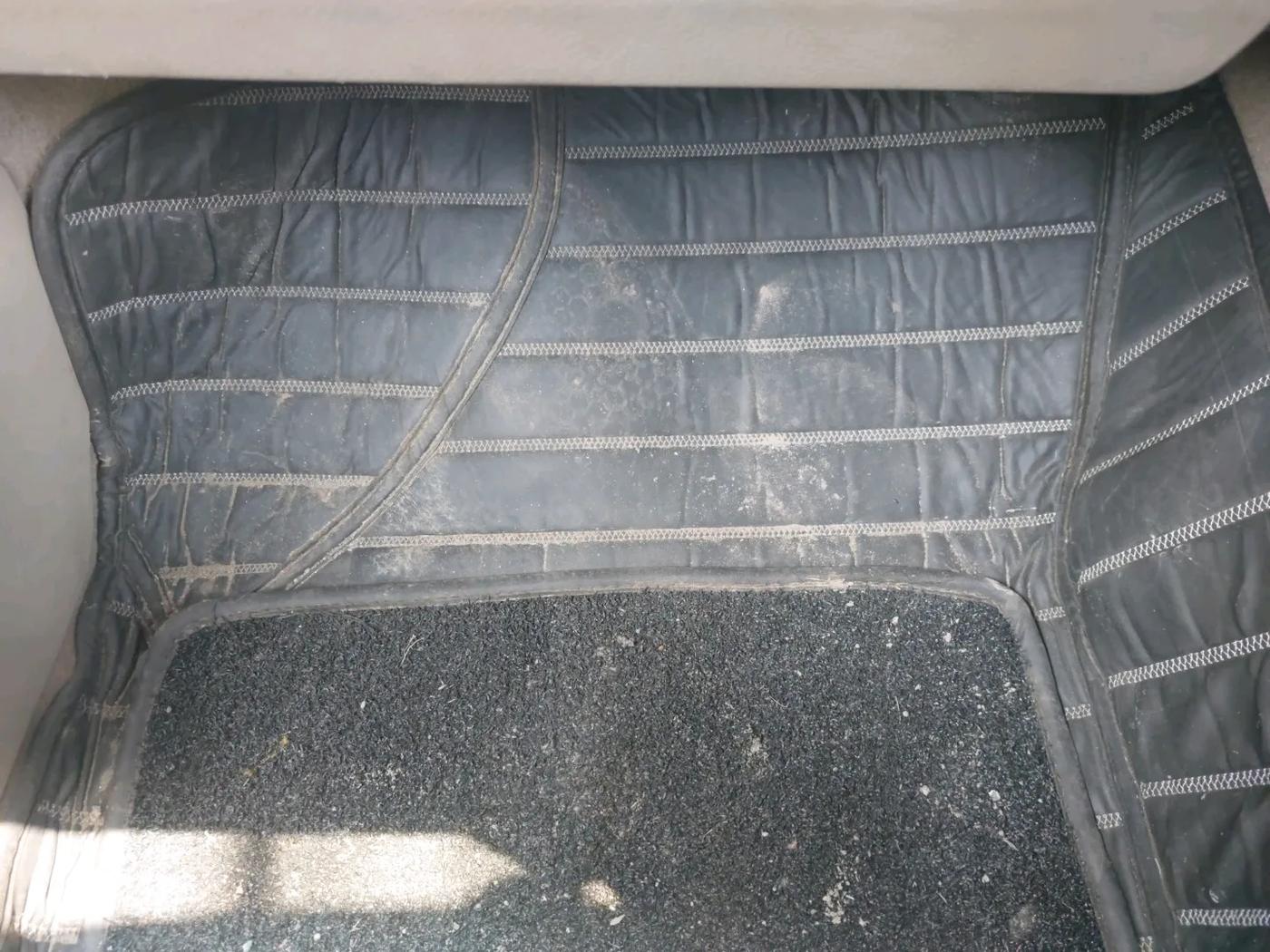 2015 Maruti Ertiga ZDI, Diesel, Manual, 1,04,565 km, interior
