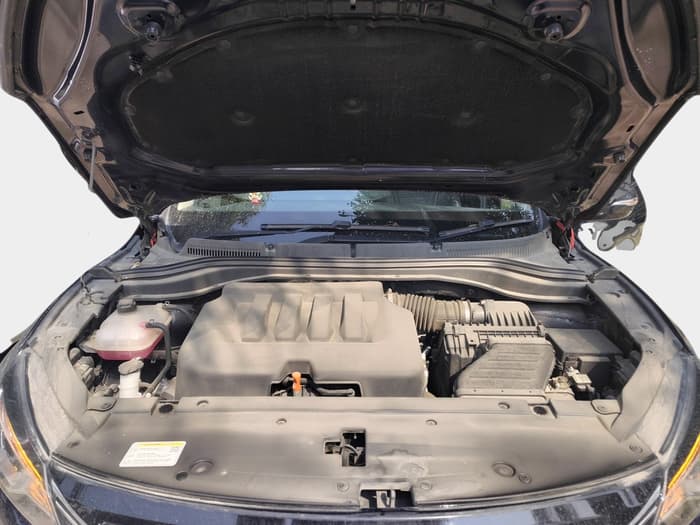 2023 Mahindra XUV700 AX 5 P AT 5 STR, Petrol, Automatic, 16,852 km, exterior