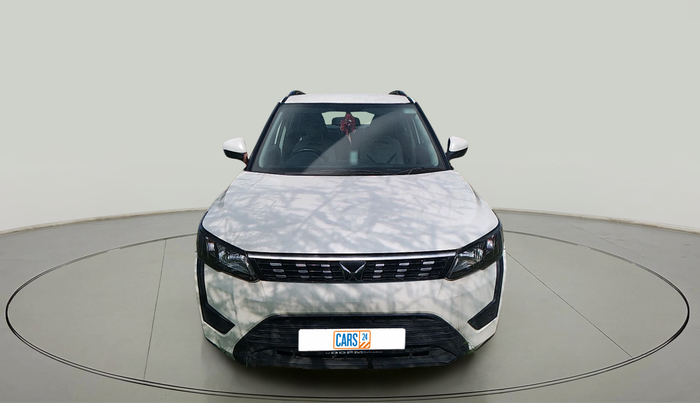 2023 Mahindra XUV300 W6 1.5 Sunroof Diesel, Diesel, Manual, 39,080 km, exterior