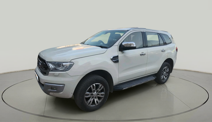 2016 Ford Endeavour TREND 3.2 4X4 AT, Diesel, Automatic, 2,18,733 km, exterior