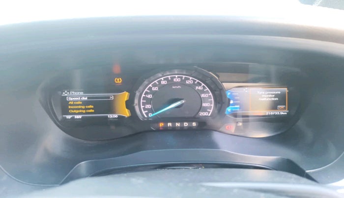 2016 Ford Endeavour TREND 3.2 4X4 AT, Diesel, Automatic, 2,18,733 km, interior