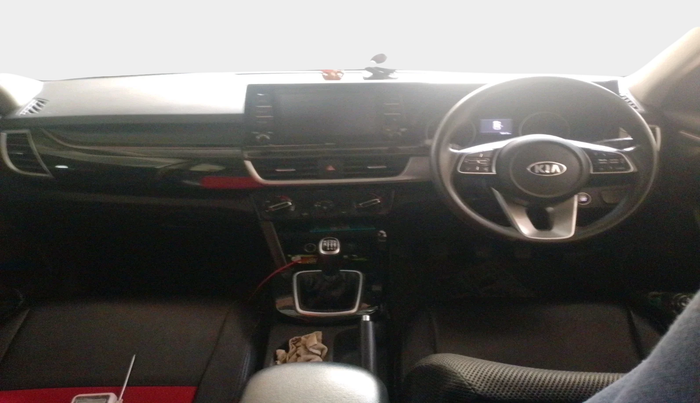 2020 KIA SELTOS HTK PLUS 1.5, Petrol, Manual, 90,418 km, interior