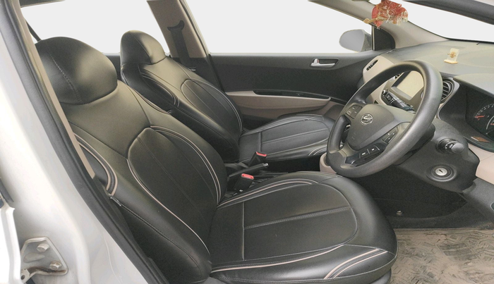 2018 Hyundai Grand i10 SPORTZ AT 1.2 KAPPA VTVT, Petrol, Automatic, 20,790 km, interior
