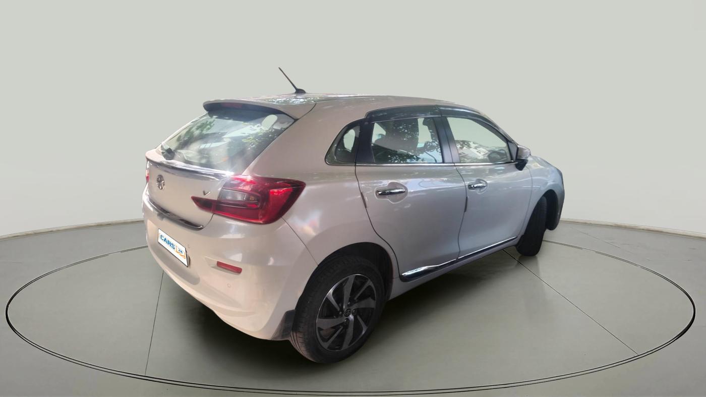 2022 Toyota Glanza V, Petrol, Manual, 31,291 km, exterior