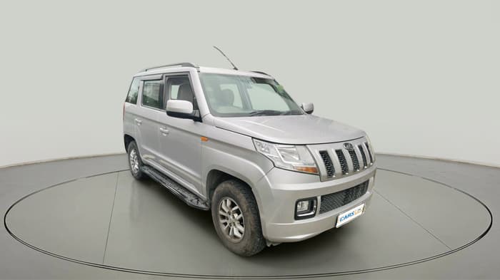 2015 Mahindra TUV300 T8, Diesel, Manual, 98,490 km, exterior
