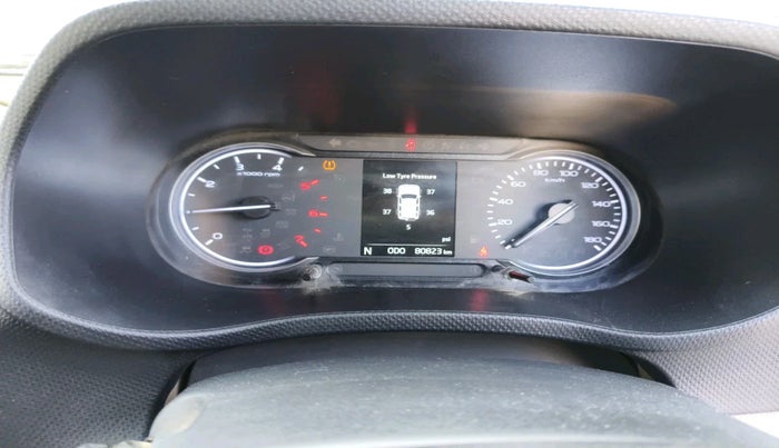 2023 Mahindra BOLERO NEO N 8, Diesel, Manual, 80,823 km, interior