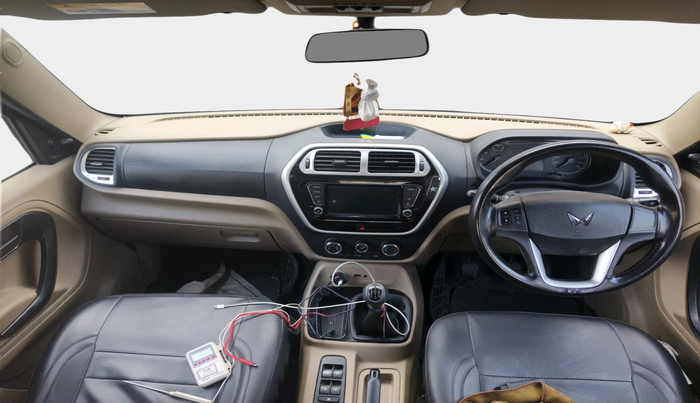 2023 Mahindra BOLERO NEO N 8, Diesel, Manual, 80,823 km, interior