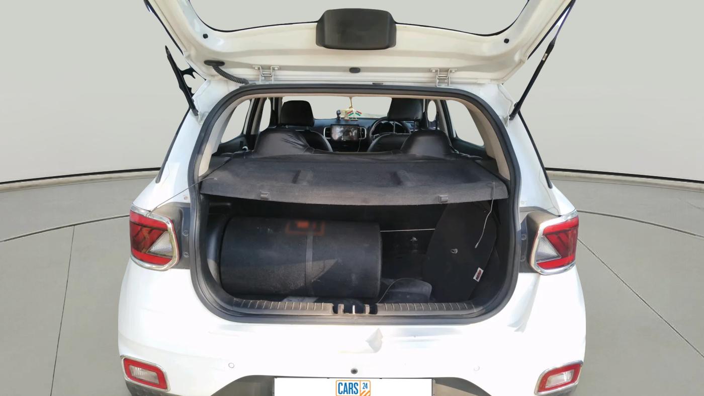 2021 Hyundai VENUE S 1.2, Petrol, Manual, 92,600 km, exterior