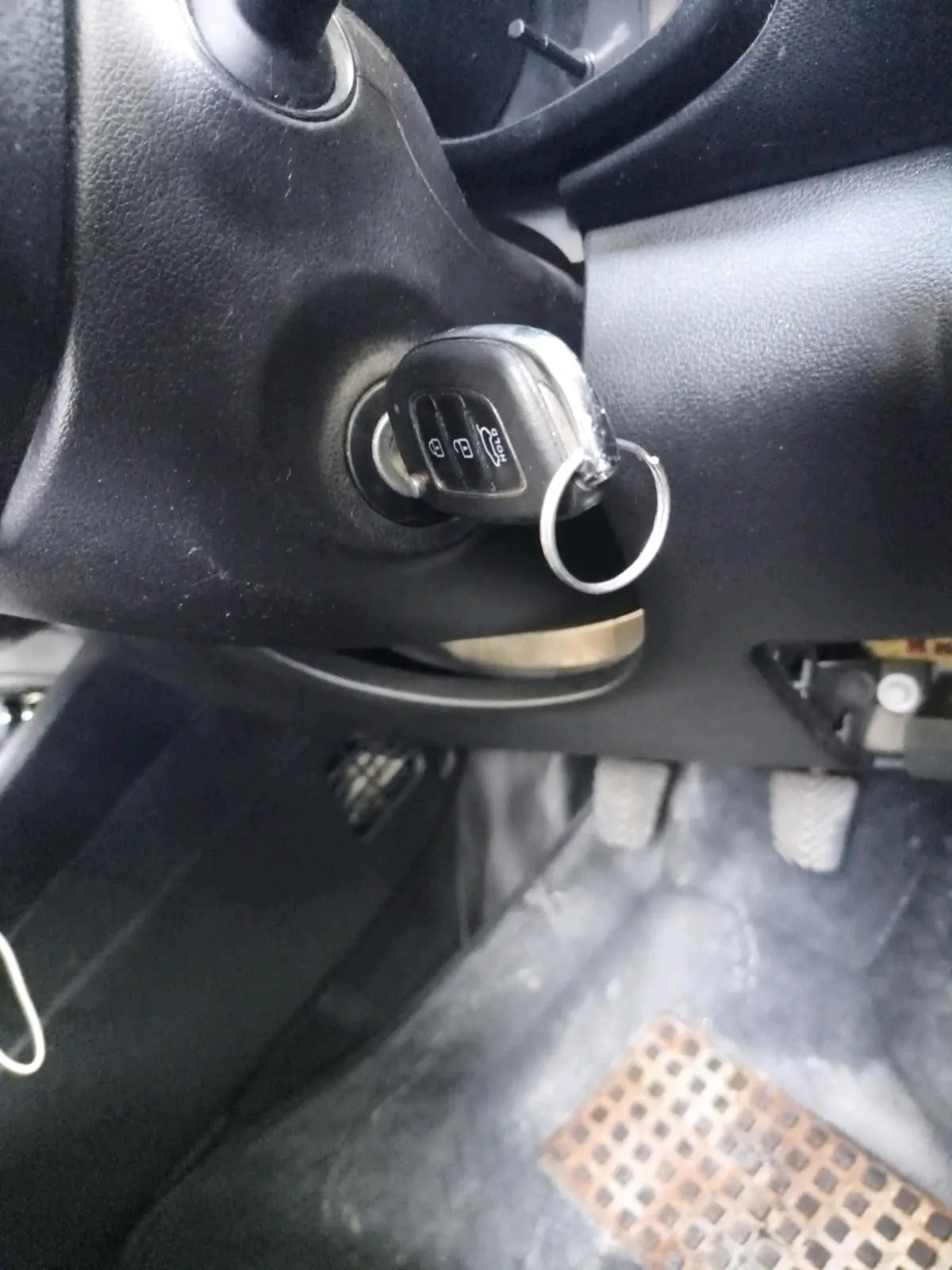 2021 Hyundai VENUE S 1.2, Petrol, Manual, 92,600 km, interior