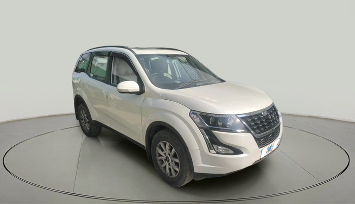 2021 Mahindra XUV500 W9, Diesel, Manual, 76,774 km, exterior