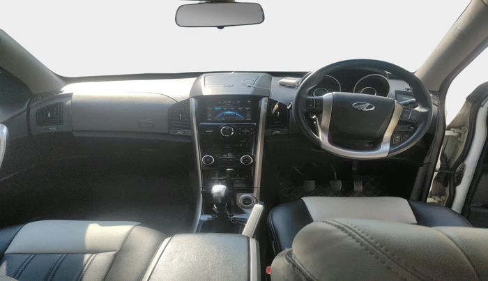 2021 Mahindra XUV500 W9, Diesel, Manual, 76,774 km, interior