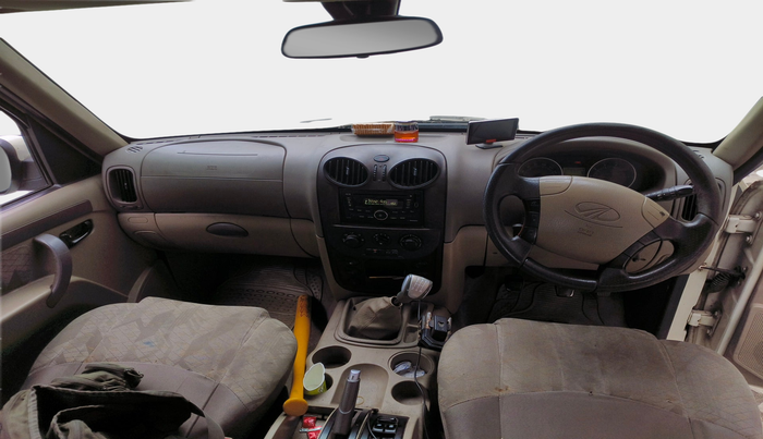 2013 Mahindra Scorpio VLX 2WD AIRBAG, Diesel, Manual, 1,54,471 km, interior