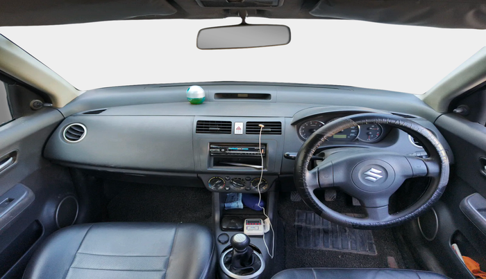 2011 Maruti Swift VXI, Petrol, Manual, 1,30,349 km, interior