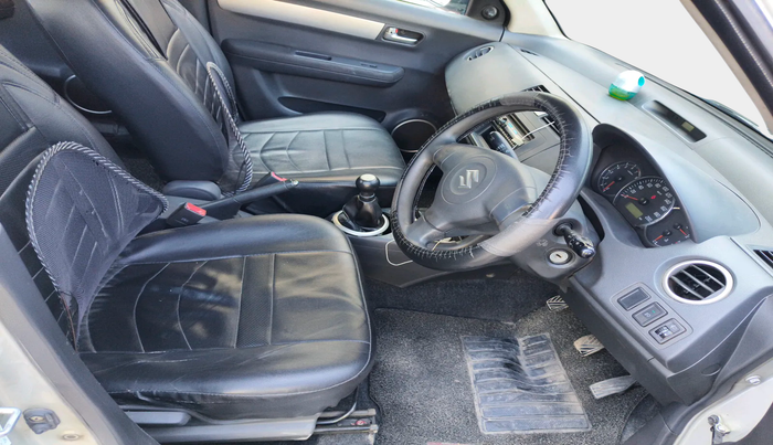 2011 Maruti Swift VXI, Petrol, Manual, 1,30,349 km, interior