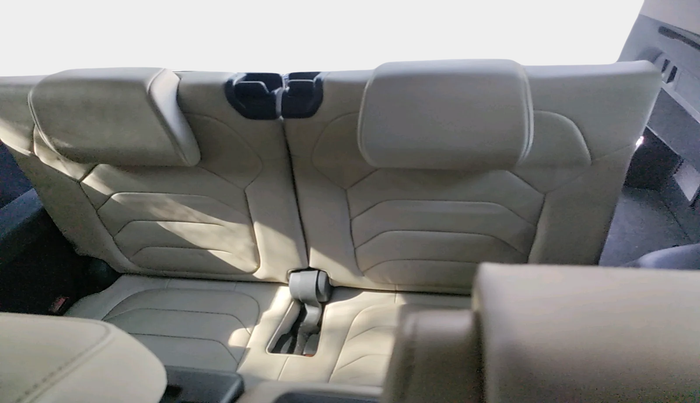 2017 Skoda Kodiaq STYLE 2.0 TDI 4X4 AT, Diesel, Automatic, 1,55,753 km, interior