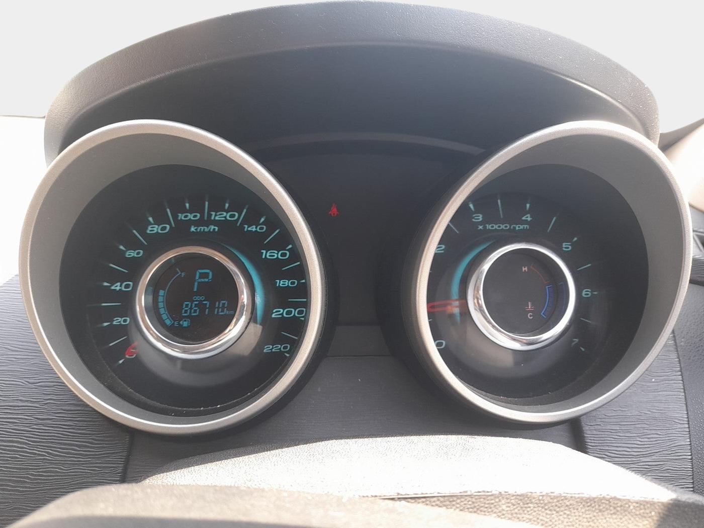 2018 Mahindra XUV500 W10 AT 1.99, Diesel, Automatic, 86,710 km, interior