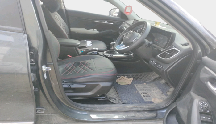 2023 KIA SELTOS HTK PLUS 1.5 IMT, Petrol, Manual, 8,056 km, interior