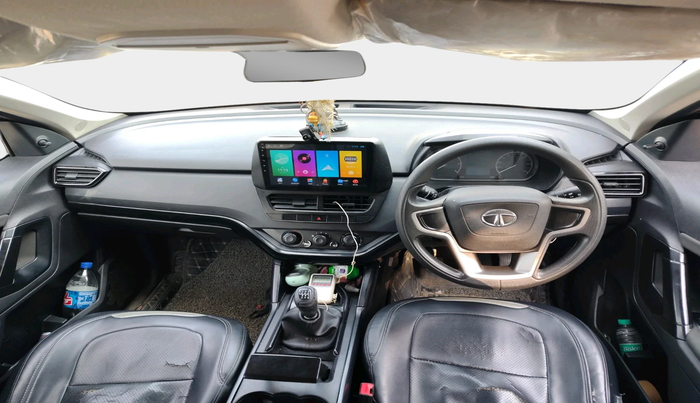 2019 Tata Harrier XE 2.0L KRYOTEC, Diesel, Manual, 94,855 km, interior